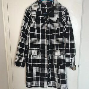 Stylish Forever 21 Overcoat